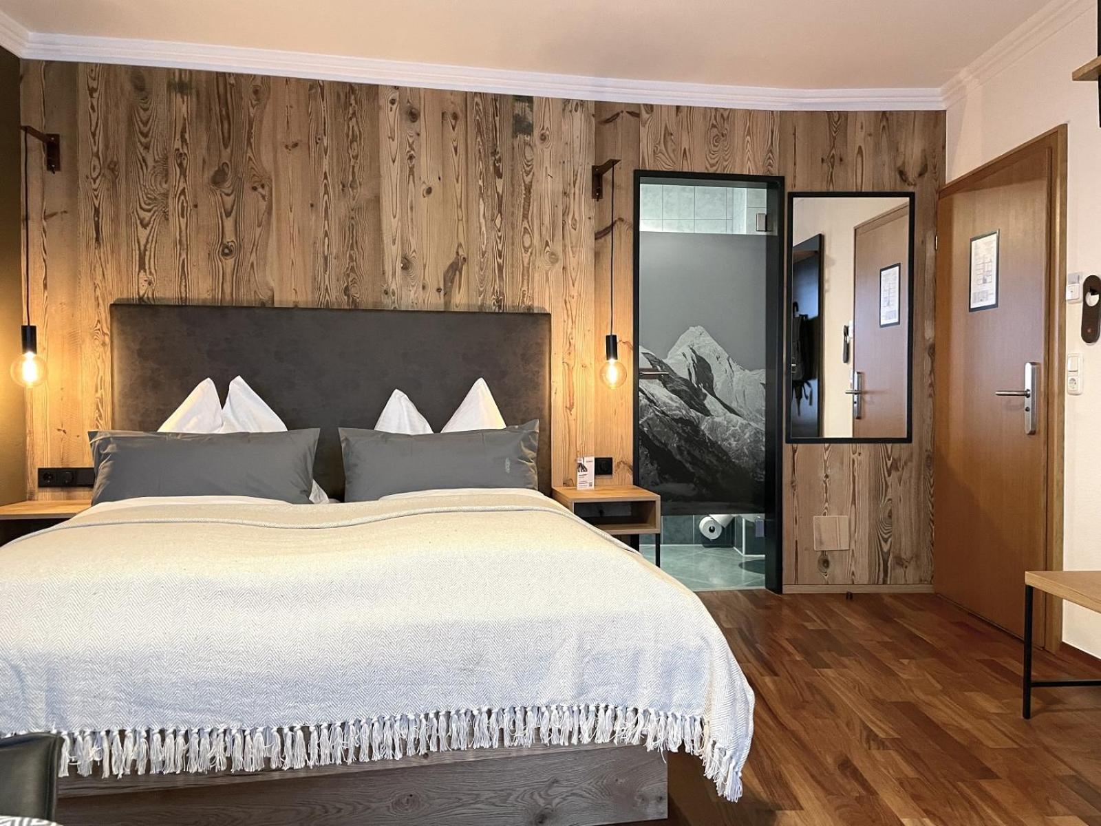 מריה אלם אם שטיינרנן מיר Moser-Hochkoenig Genuss Wirtshaus Hotel מראה חיצוני תמונה